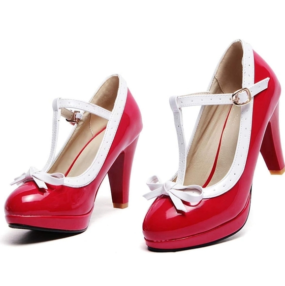 Shoes - ForeMode T-Strap Bow Platform Round Toe Pumps